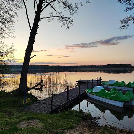 Siedlisko Nr 4A Nad Jeziorem Skarlinskim, Jezioro, Mazury, Domki Letniskowe Куржетнік Екстер'єр фото