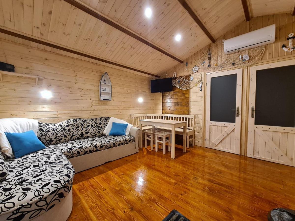Siedlisko Nr 4A Nad Jeziorem Skarlinskim, Jezioro, Mazury, Domki Letniskowe Куржетнік Екстер'єр фото